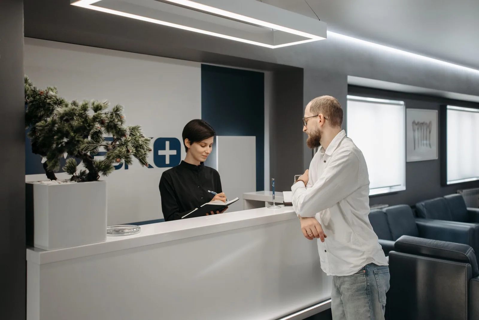 Accueil d'une clinique moderne